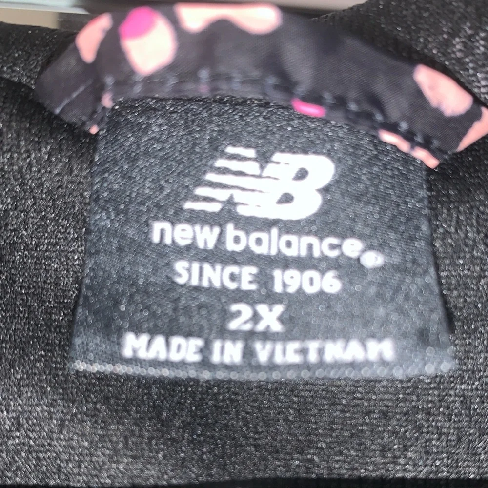 New Balance Hooded Wind Breaker Jacket